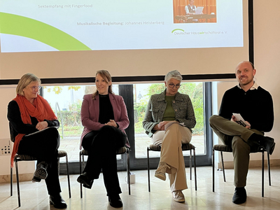 Podiumsdiskussion